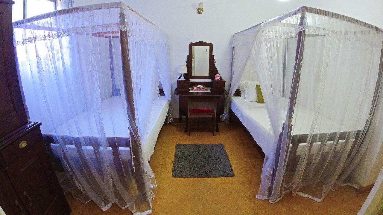 Fort Dew Guest House Galle Exterior photo